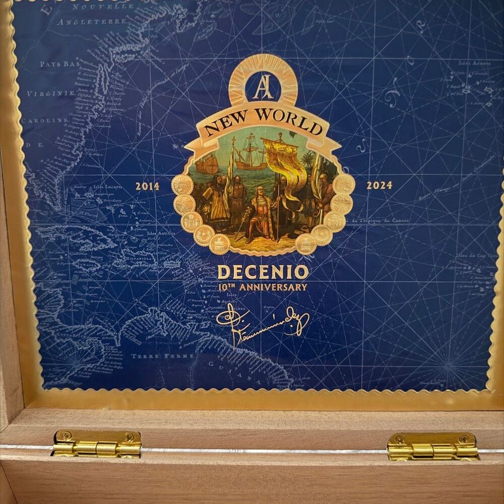New World by AJ Fernandez Decenio Empty Cigar Box Lot of 2 - Picture 7 of 7